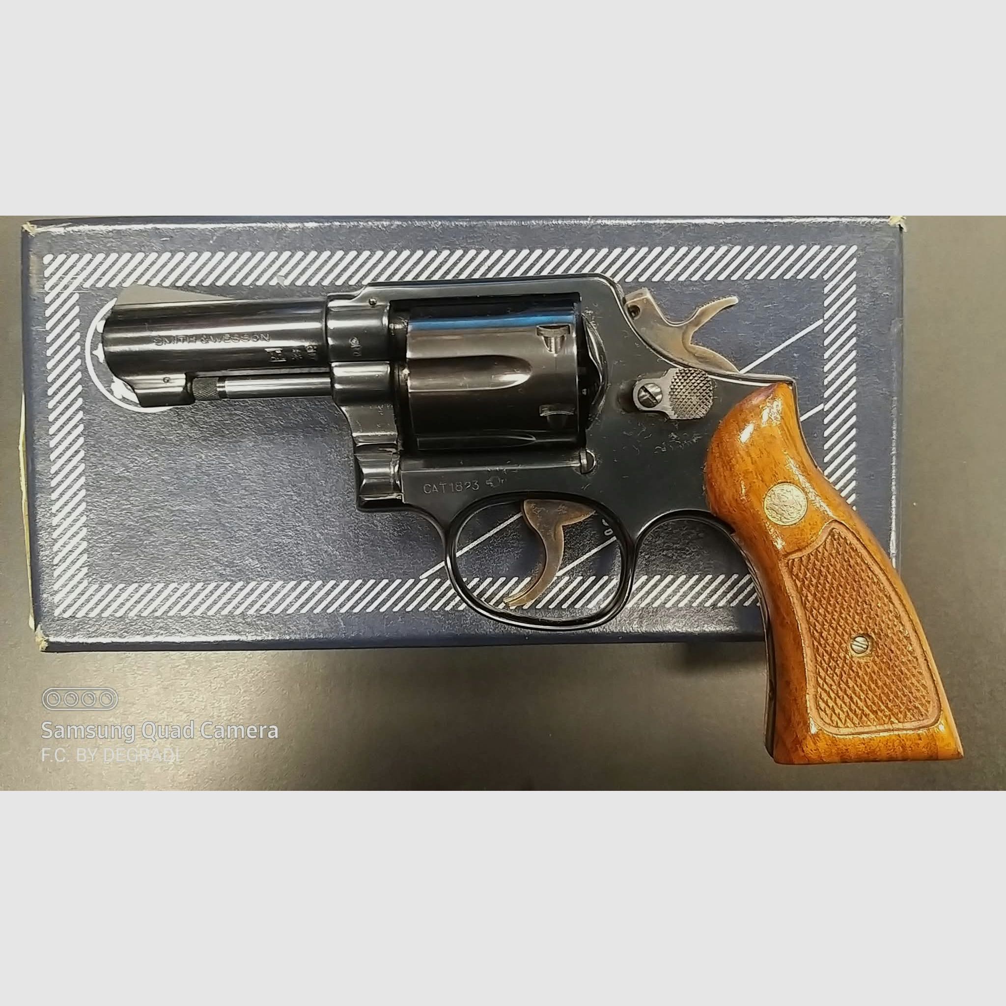 SMITH&WESSON MODEL 10-7 3” KALIBER 38 SPECIAL, afbeelding 2 van 3