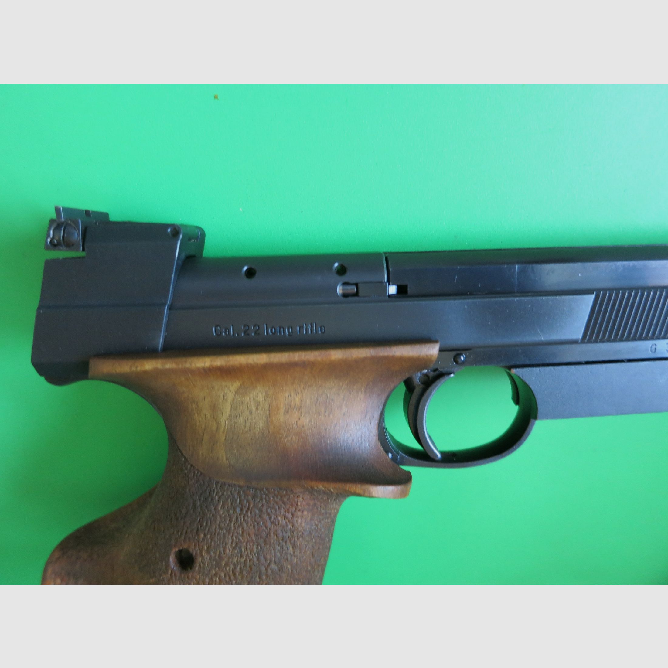 Hämmerli International 208, beste schweizer Ziel- Sportpistole, .22lr +Laufgewicht +NILL-Sportgriff      #49