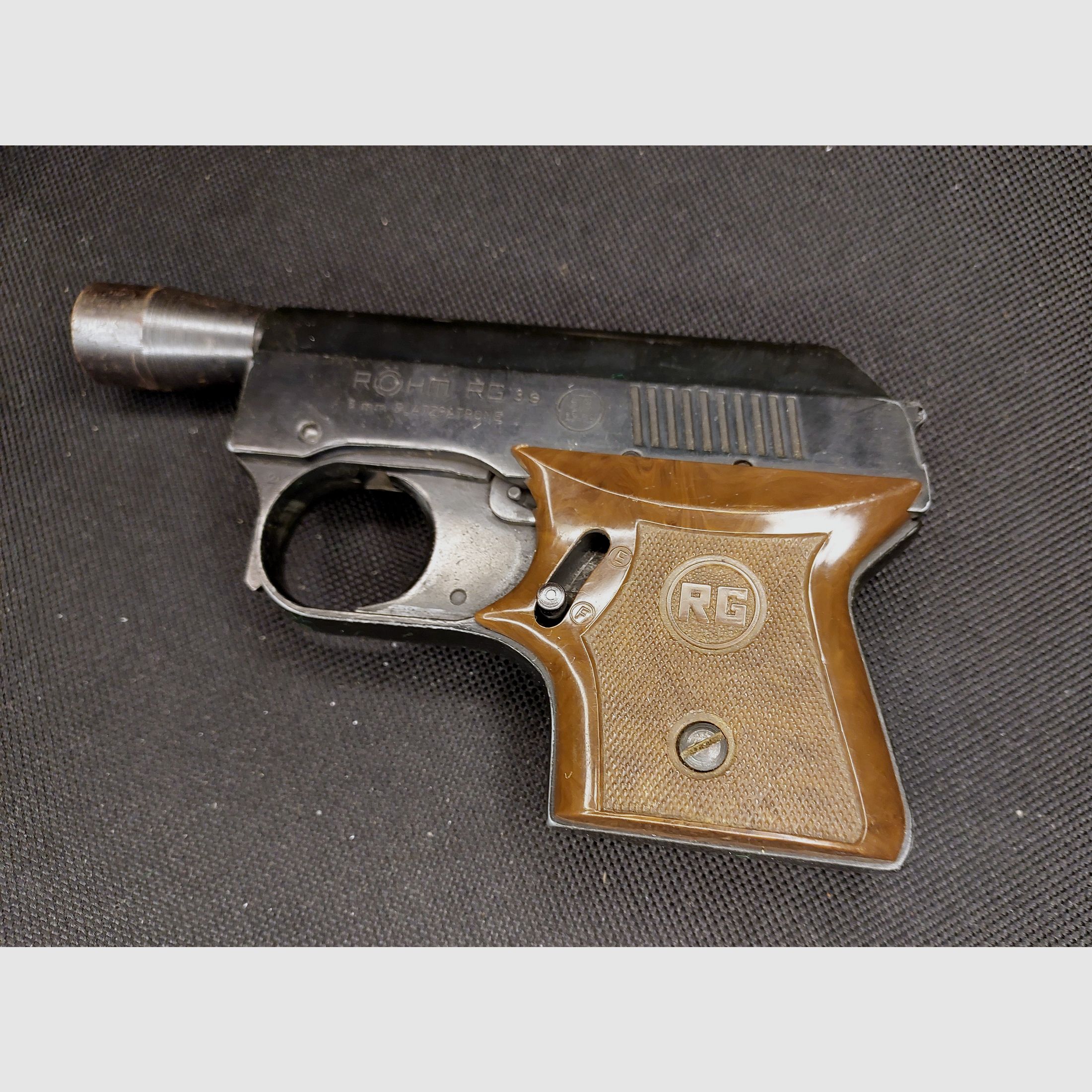 Taschenpistole RG3s - Röhm RG 3 s Schreckschuss Pistole Kal. 6mm Flobert (PTB 33-69)