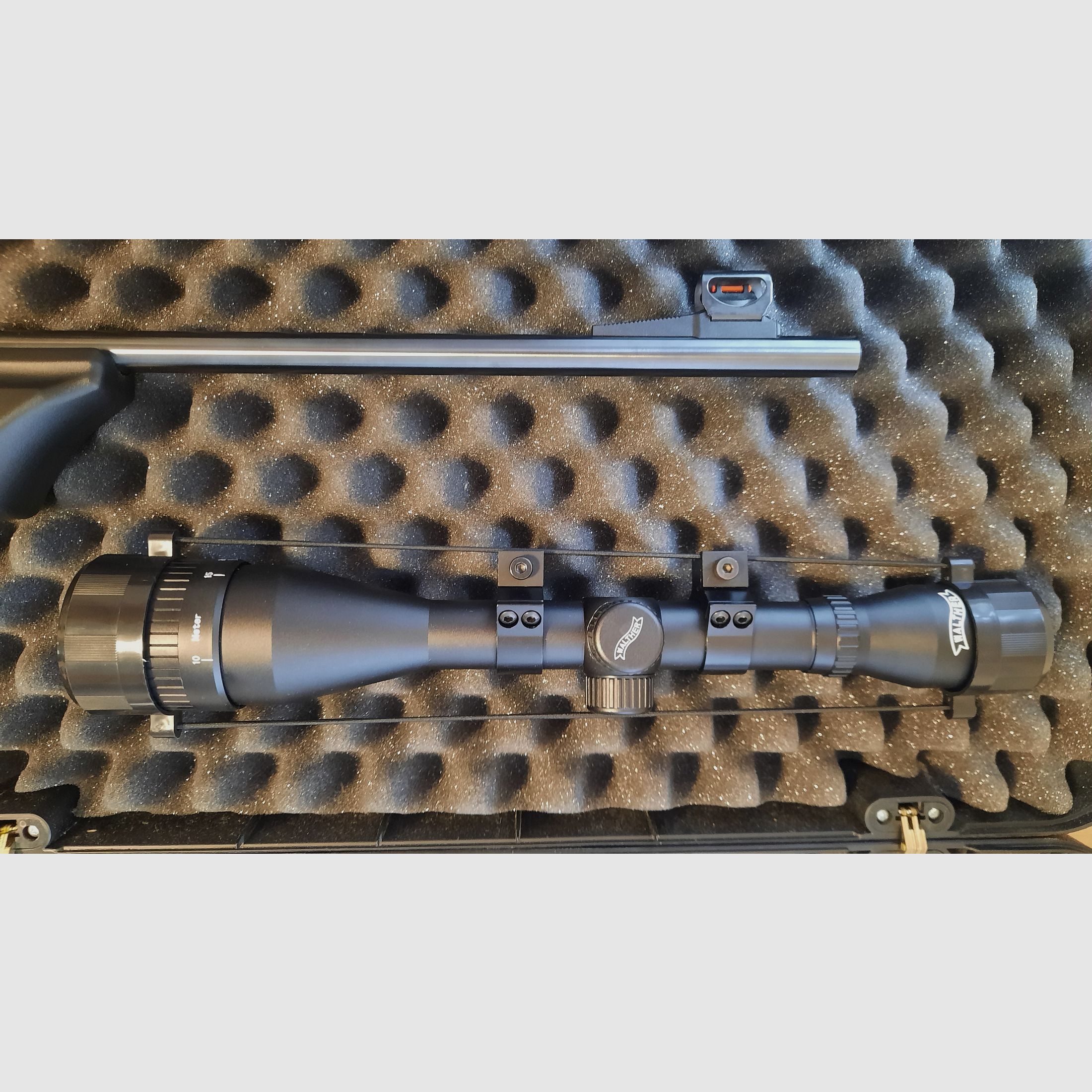 Hämmerli UMAREX 850 AIR MAGNUM - 4,5 mm Diabolo (P18) + Zielfernrohr + Koffer inklusive 2 Zahlenschlösser