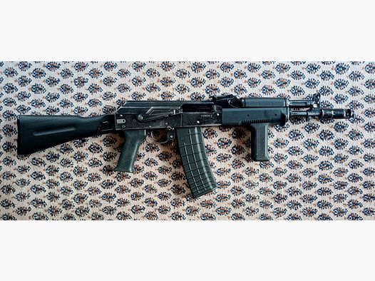 Tacti-Cool AK Schaftset / Izhmash 5.5 mm Polymer Klappschaft und Beryl Dong Handschutz / AKS-74 / AK-74M // auch extrem gut geeignet für Yunker-2 wie man sieht!
