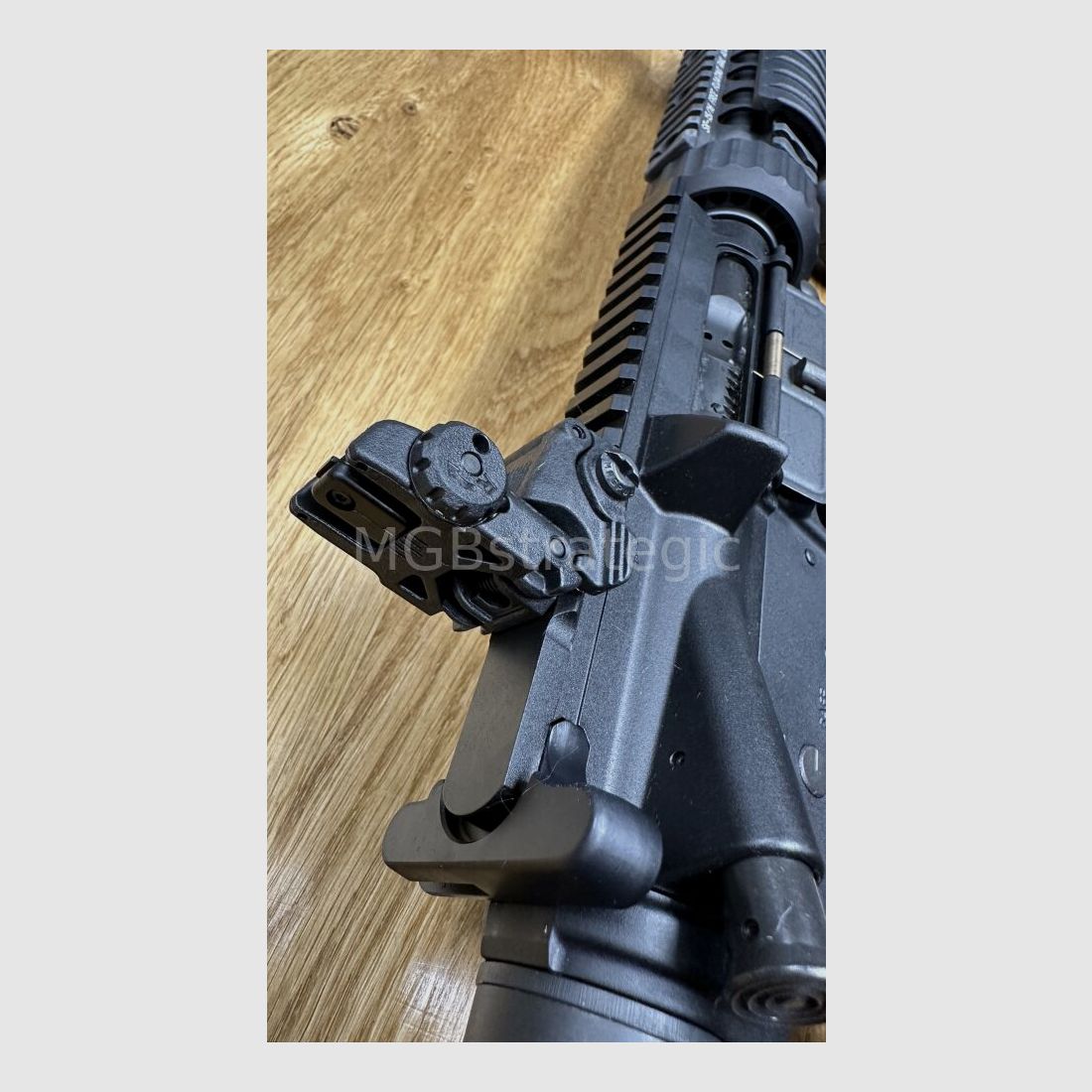 DPMS RFA3-L16 Lite 16 - 10,5" Lauf - halbautom. Büchse .223Rem System Typ AR15 AR-15 - Original Knight’s Armament Company Handschutz KAC
