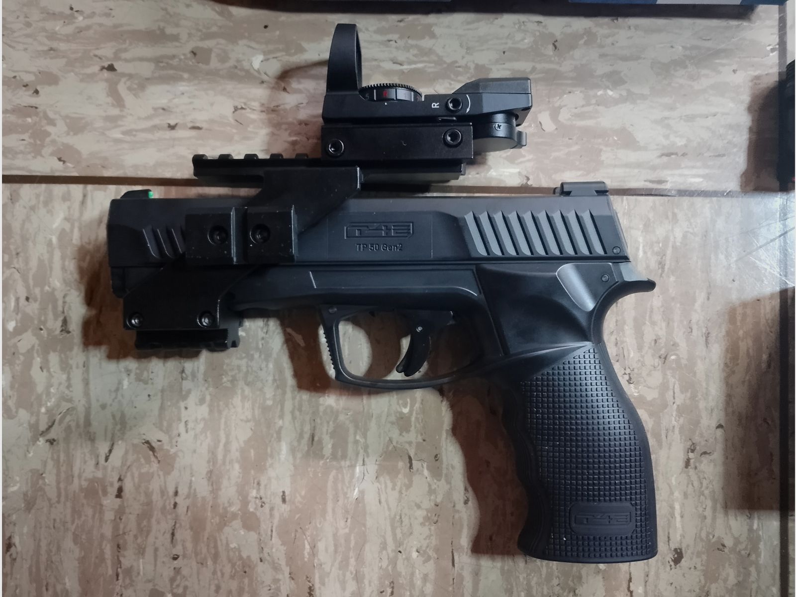 Hdp50 Tp50 T4E RAM .50  Gen 2 mit Visier Rot Grün Punkt Top Mount Scope + CO2 Kapseln und Rubberballs neu 