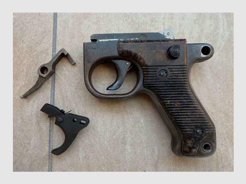 Original MG34 parts from WW2