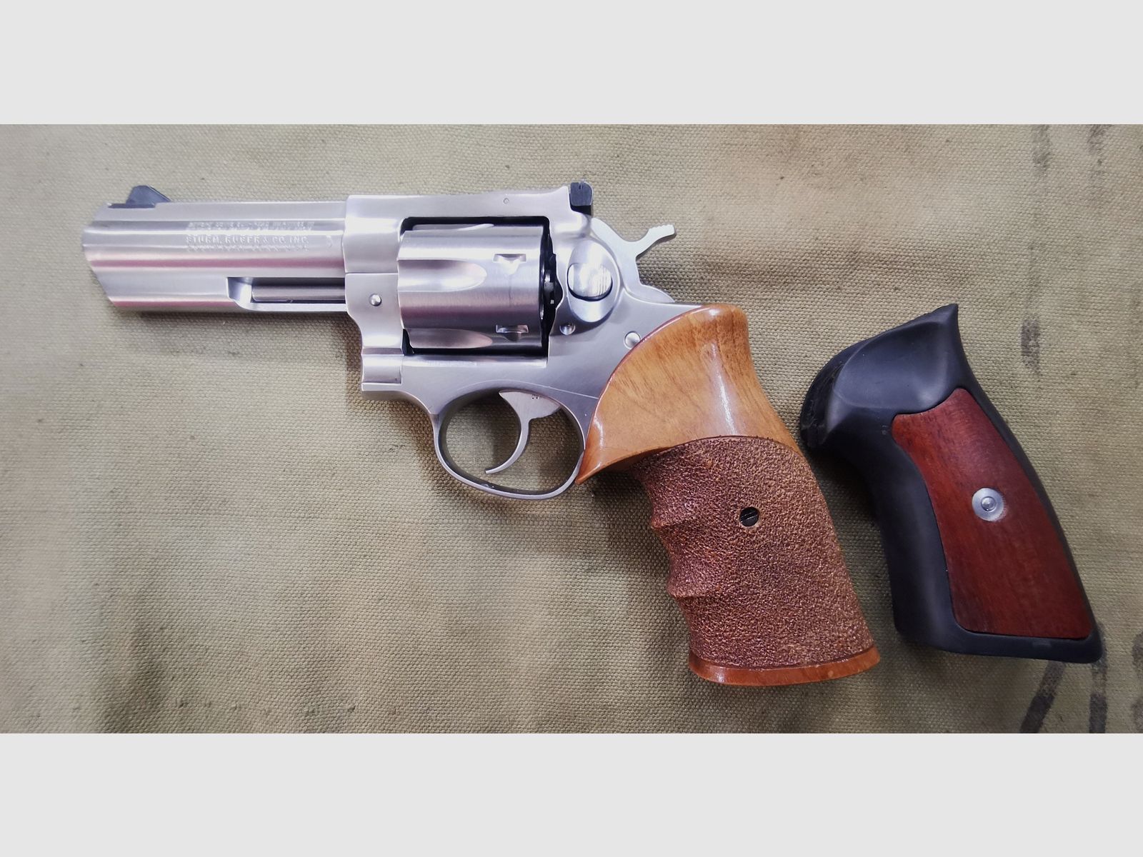 RUGER GP100  .357Mag   4Zoll schwerer Revolver