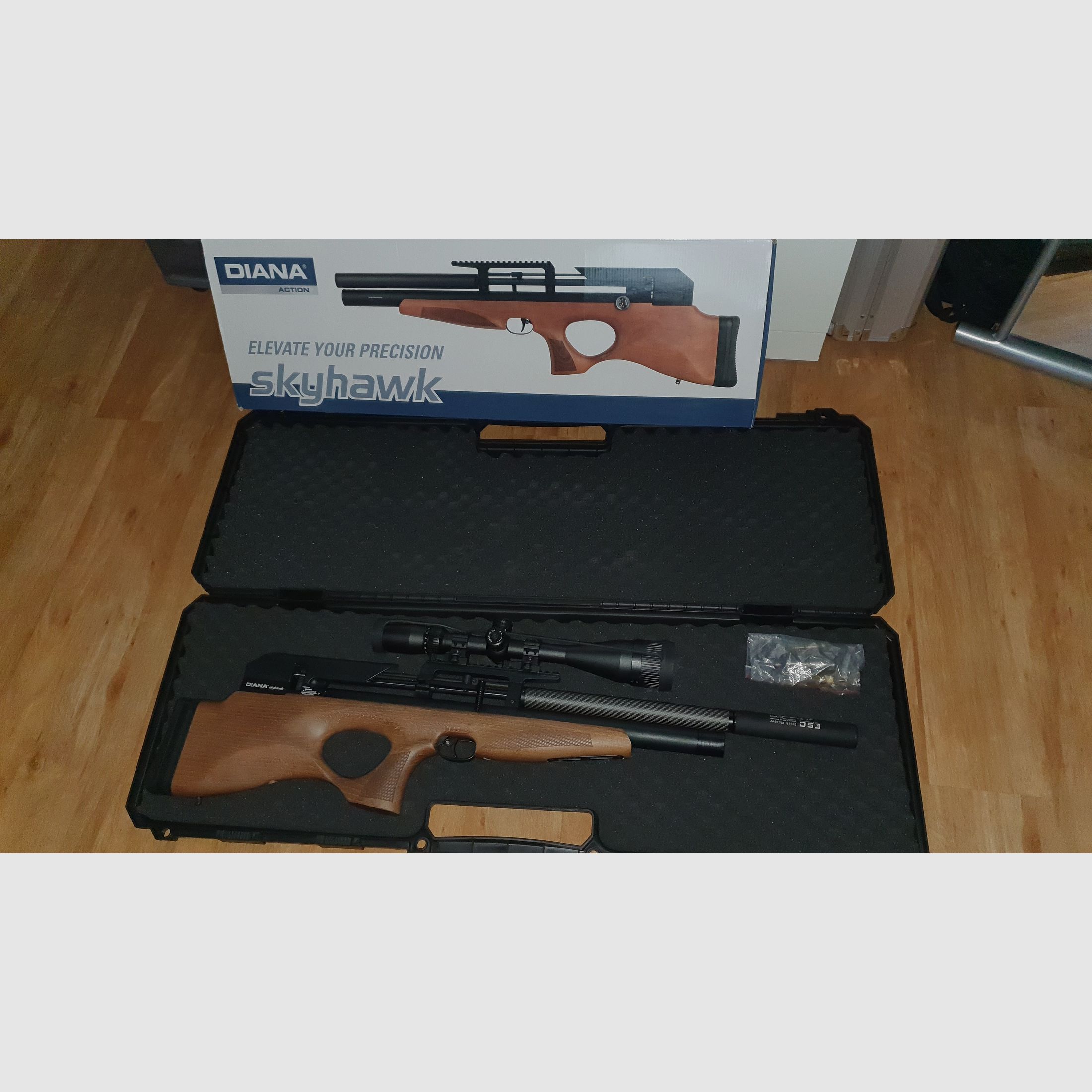 Diana Skyhawk Gen 2 con accesorios