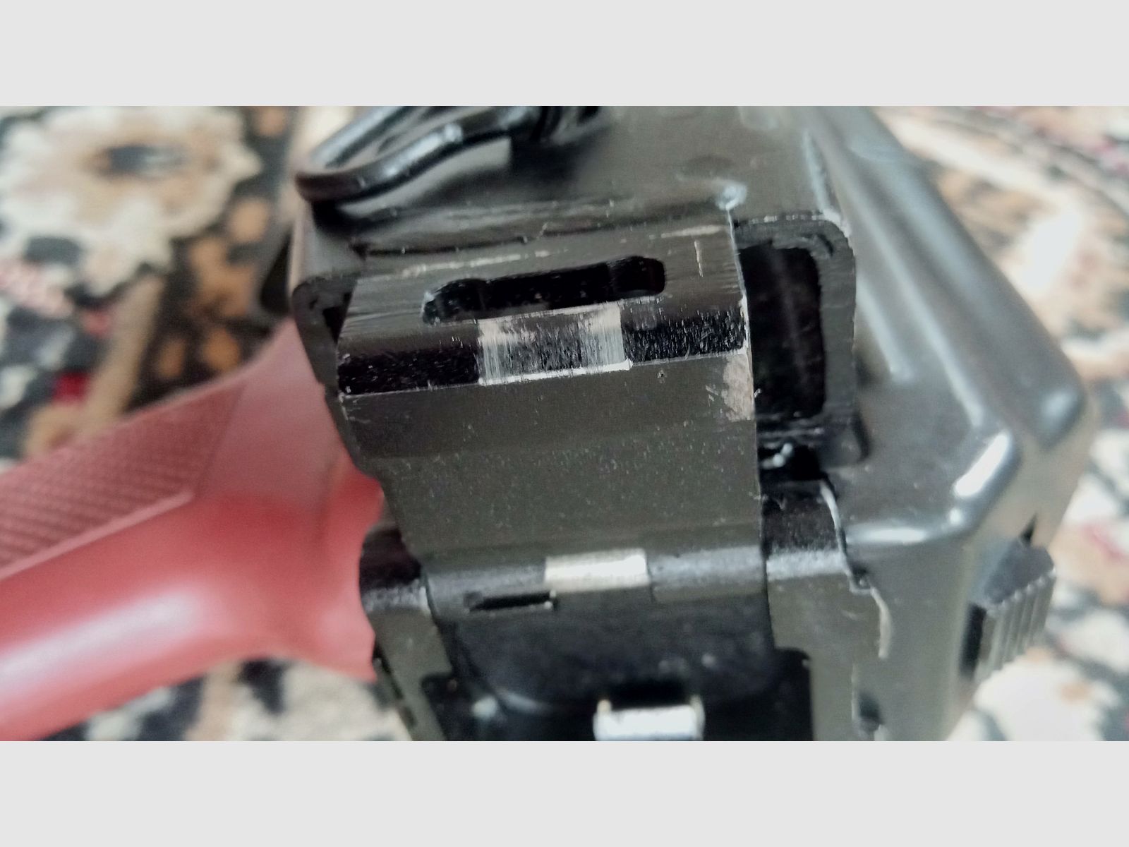 Absolument de haute qualité et proprement fabriqué russe 5,5 mm Saiga / Izhmash Squelette Crosse pliante pour AKS-74 / AK Crosse pliante 5.5 Triangle Side Folder