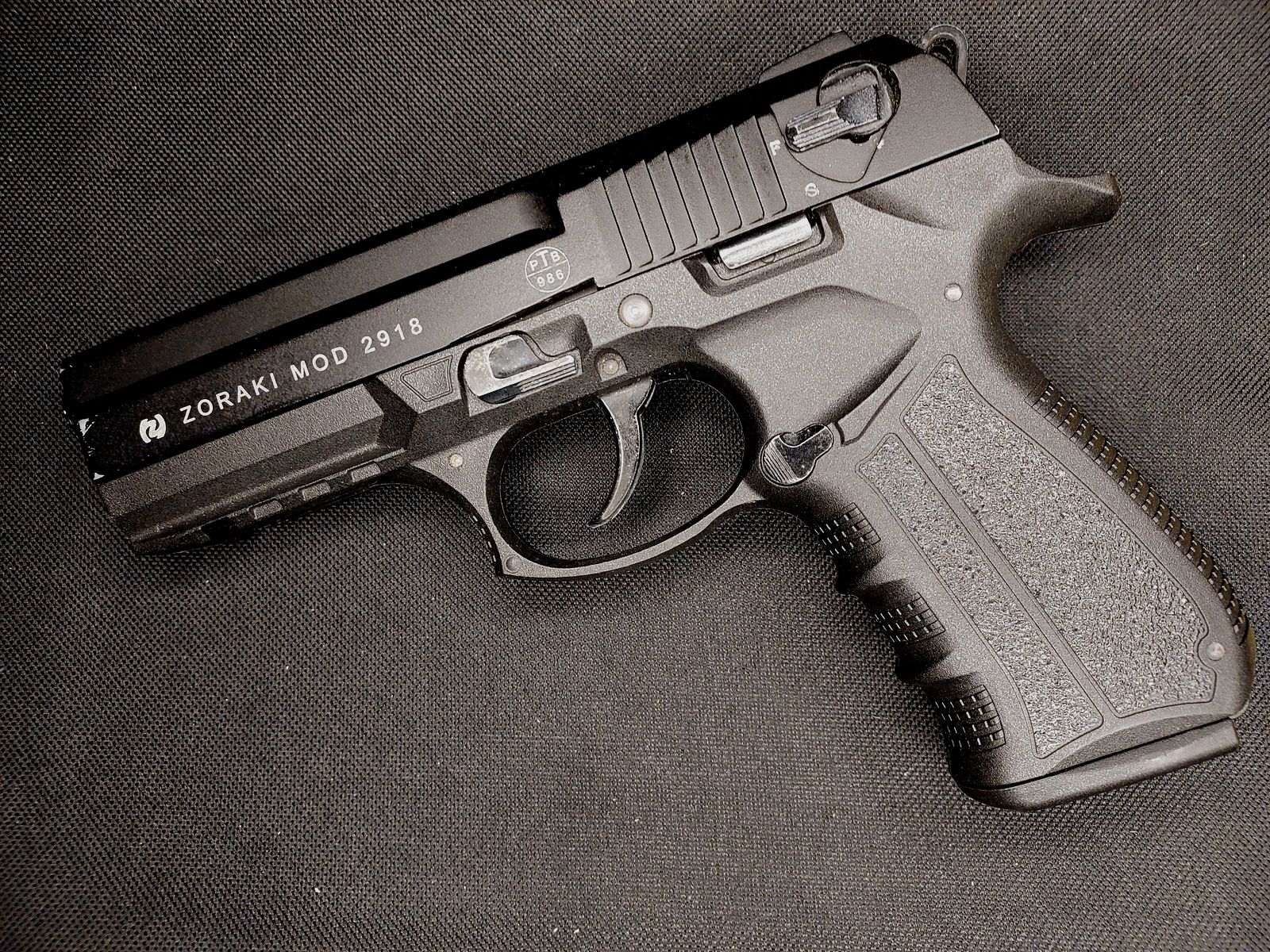 Zoraki 2918 Schreckschusspistole Kal. 9mm P.A.K. schwarz - alte (PTB 986)