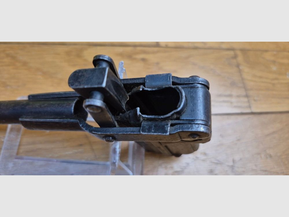 Wunderschöne Luger P08 Pistolenpatrone – Unverzichtbares Zubehör für das Trommelmagazin – Sehr seltenes AEG-Modell (das seltenste!) – Sehr schöner Stempel und Herstellerlogo – Perfekter Zustand – Sehr seltenes Sammlerstück! – TBE+++, Bild 8 von 16