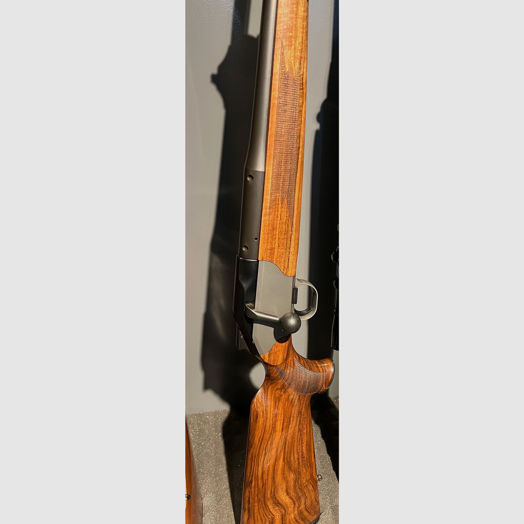 Blaser R8 Holz 308 - Sahnestück