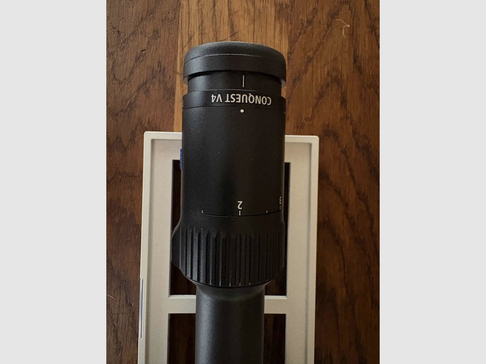 Zielfernrohr Zeiss Conquest V4 1-4X24 – RET 60, Bild 4 von 5