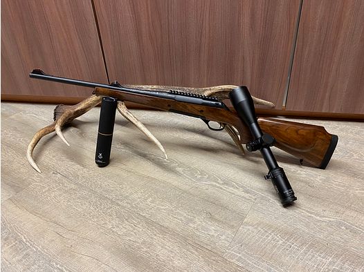 Haenel Jaeger 10 Lady Timber Compact, con GPO Spectra 5x 3-15x56 e Stalon X108