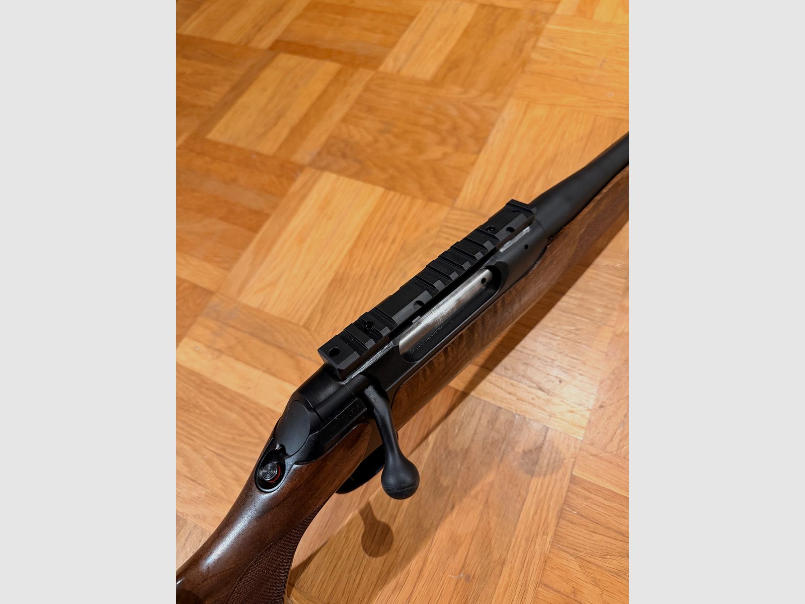 Sauer 202 – Year of manufacture 2012 – Caliber .30-06 – with accessories