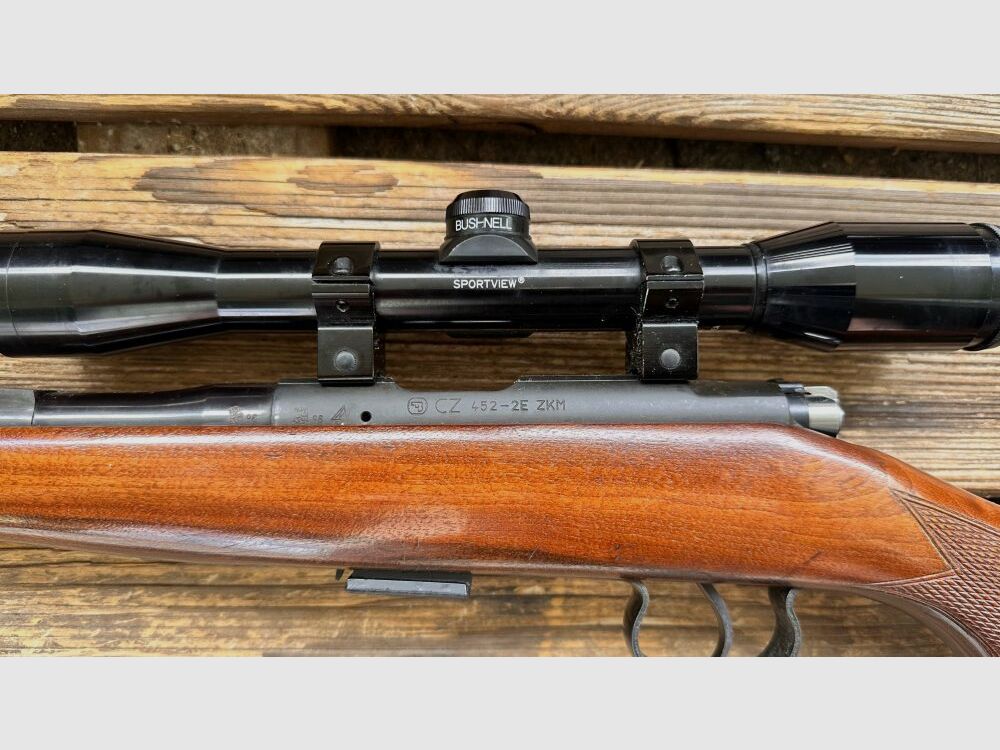 CZ Uhersky Brod 452-2E lux. mit ZF Bushnell .22lr