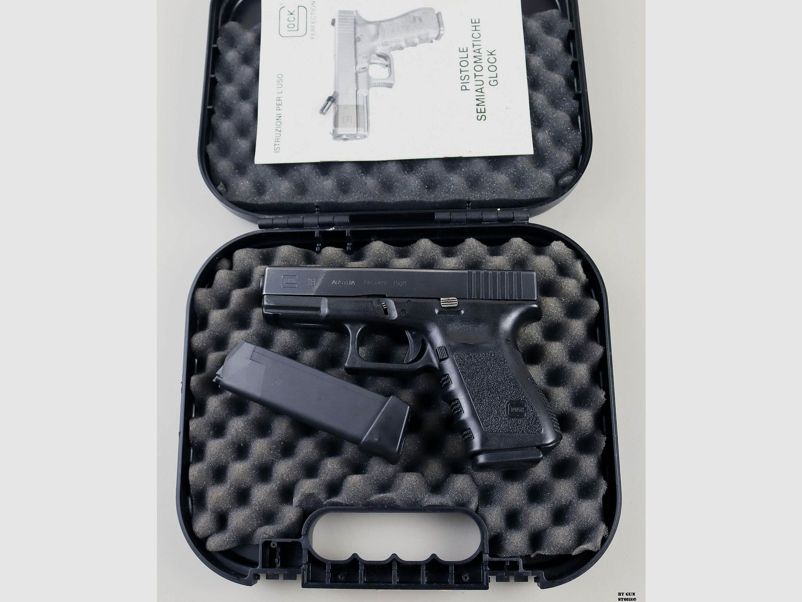 Pistole Glock mod. 19 Gen III cal. 9×21 matr. GNR906, Bild 10 von 11
