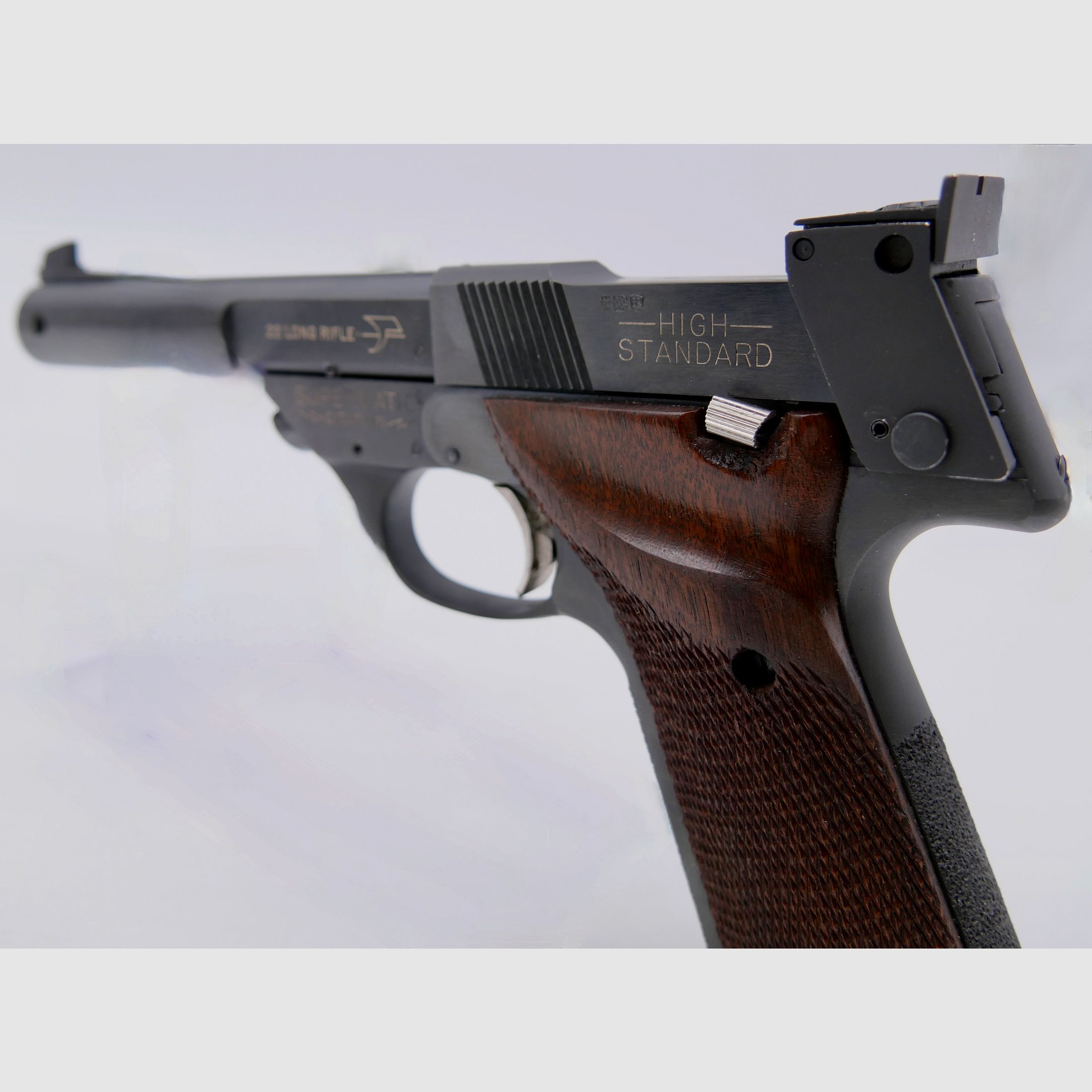 High Standard Supermatic Citation .22 l.r. 5.5' barrel length wooden grip panels