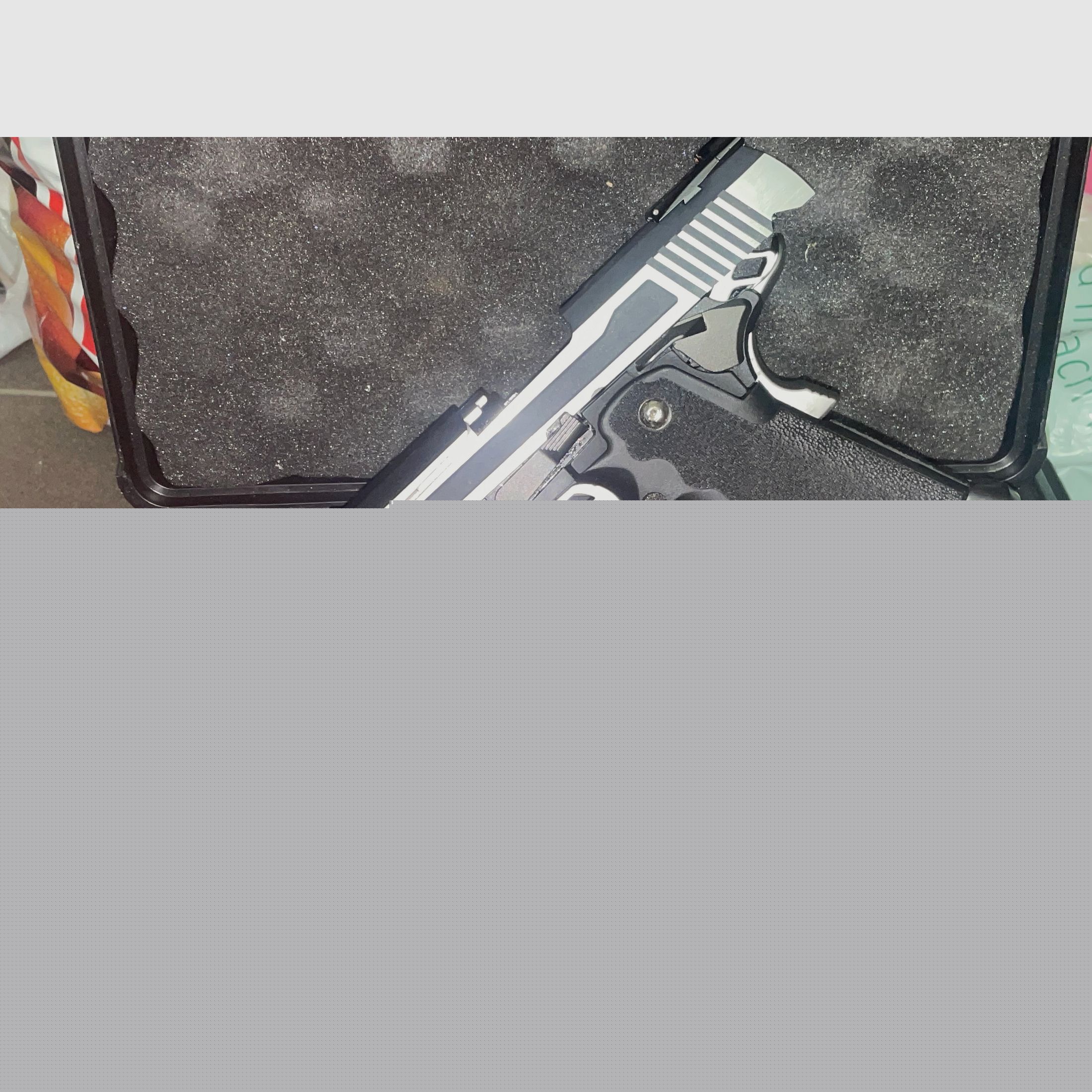 AW Custom Airsoft Pistole Hicapa 6mm BB + HPA Adapter Creeper Concepts