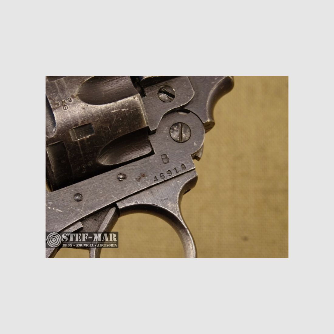 Revólver Webley Mark IV [G221], imagen 18 de 19