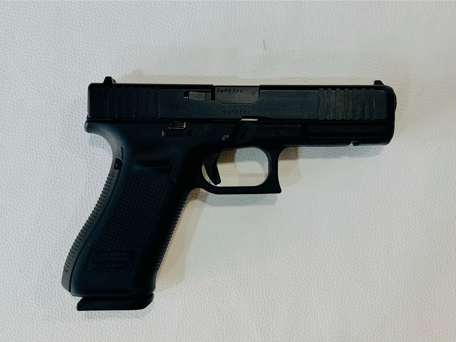 GLOCK 17 FS GEN. 5 – 9×19, Bild 2 von 3
