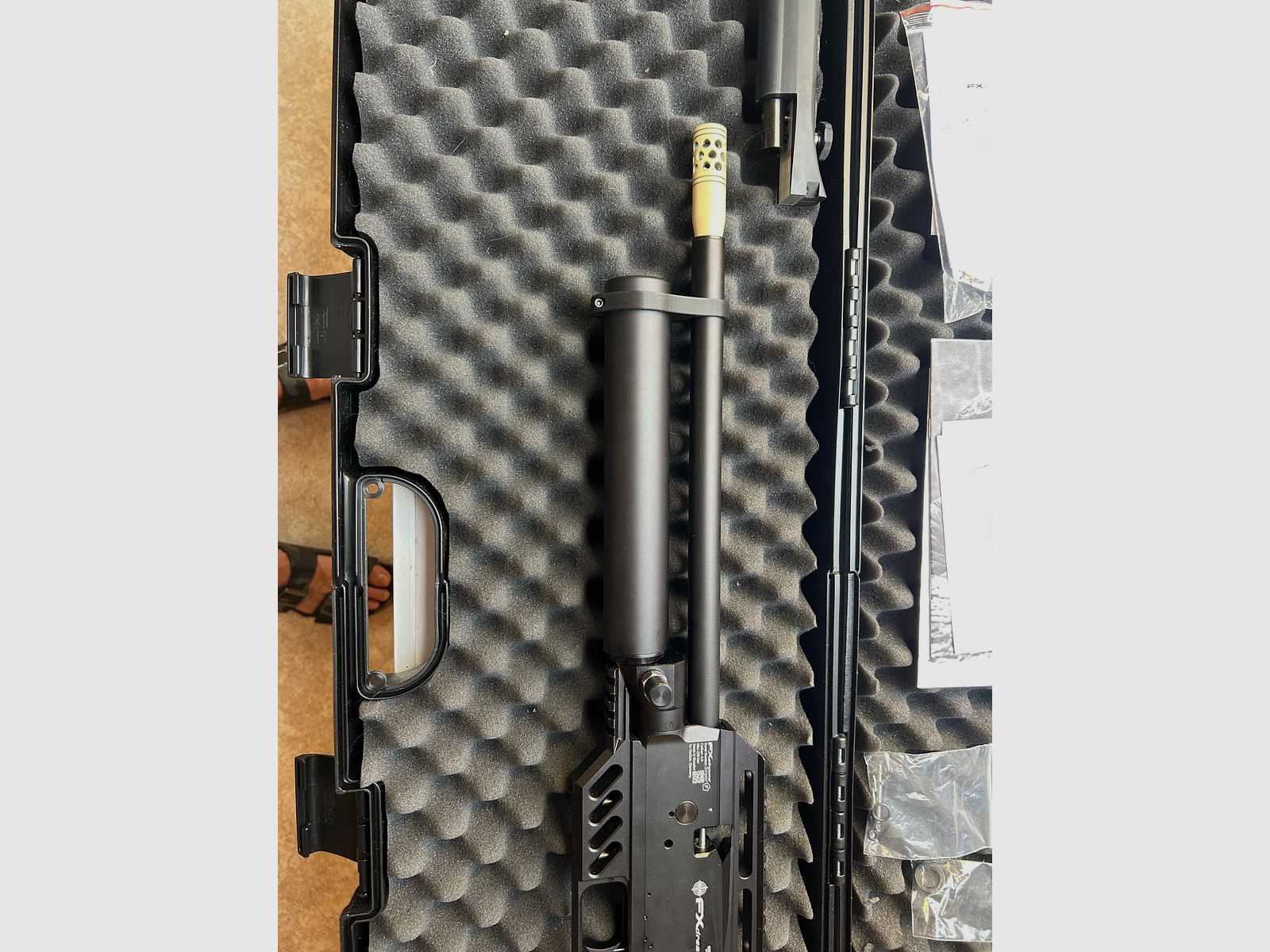 FX Dreamline Tactical Compact Luftgewehr 7,5 Joule , Kal. 4,5 (.177) inkl. 3 Mag und Compact Schulterstütze