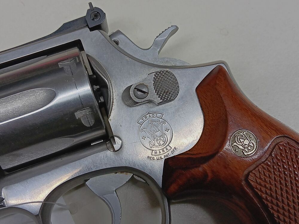 Smith & Wesson - Springfield Mod. 686-1