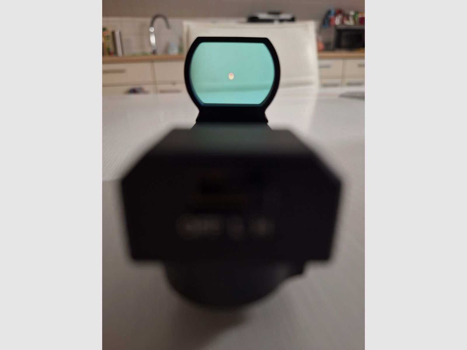 Red Dot / Red dot sight for 20mm/22mm Weaver or Picatinny rail systems