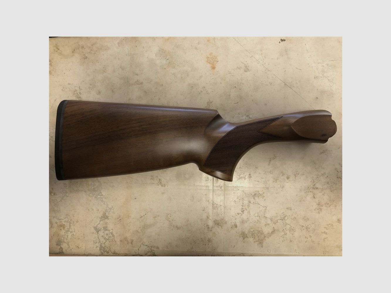 Stock for Beretta 682 right CAL 12, image 2 of 3