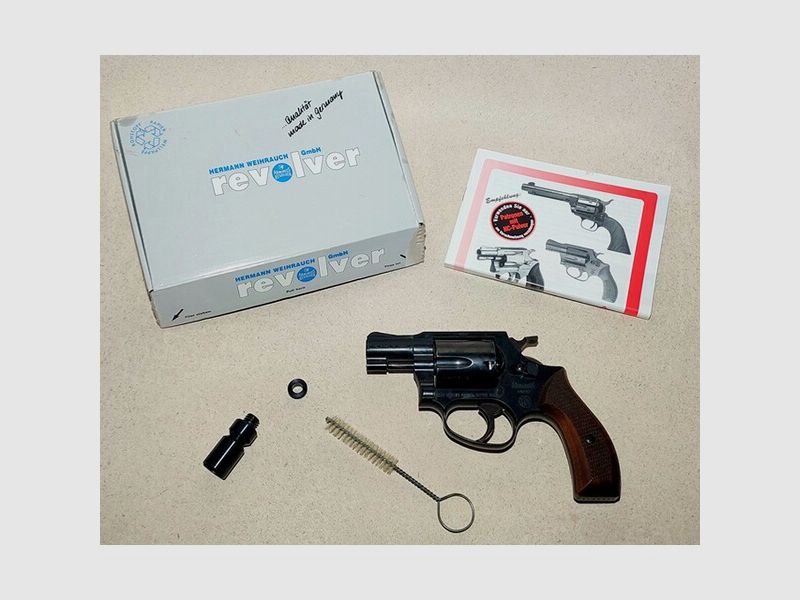 Weihrauch HW37 mit Holzgriffschalen im Kaliber 9mm R.K. (PTB 887)