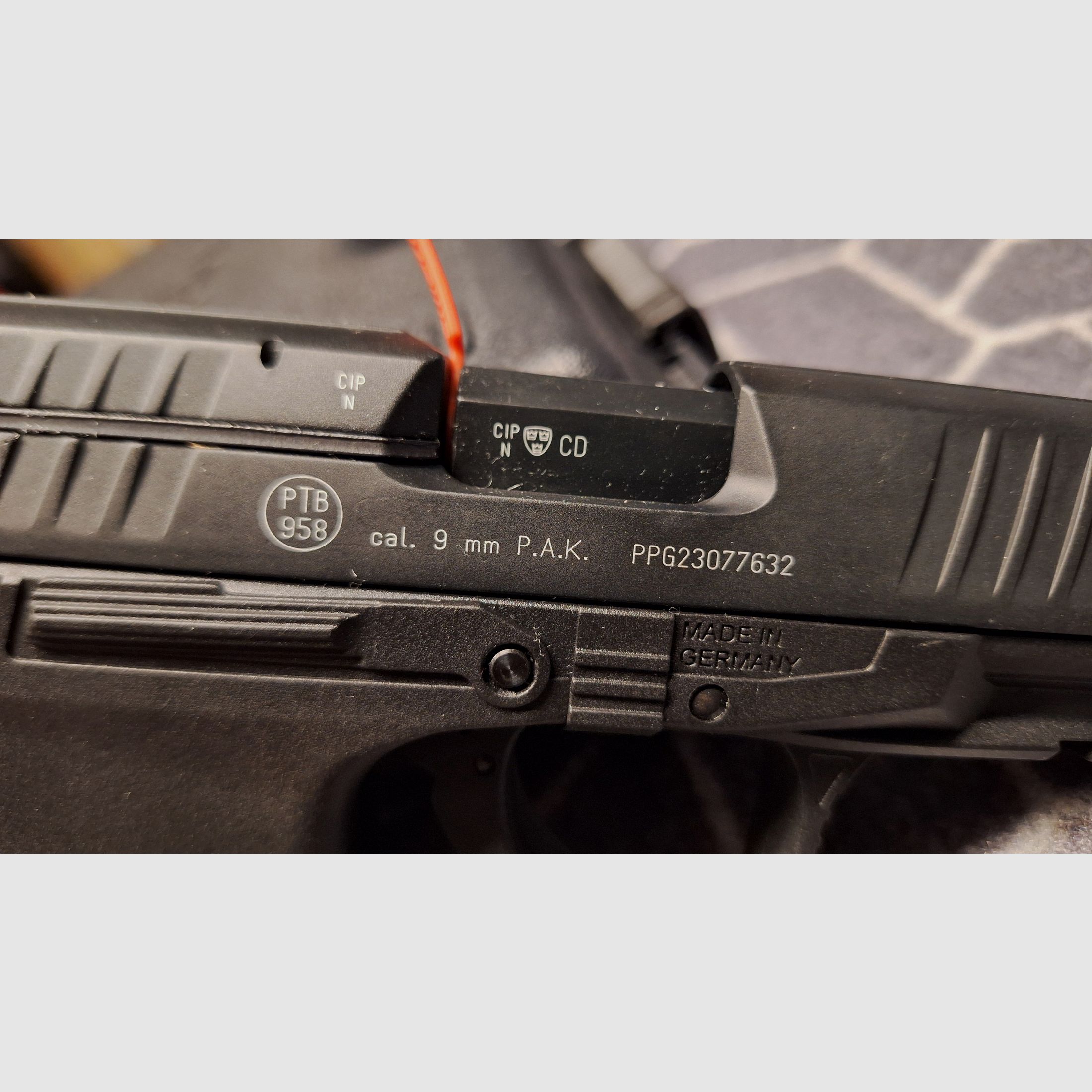 Pistolet d'alarme Walther PPQ M2 9mm P.A.K. noir NEUF !