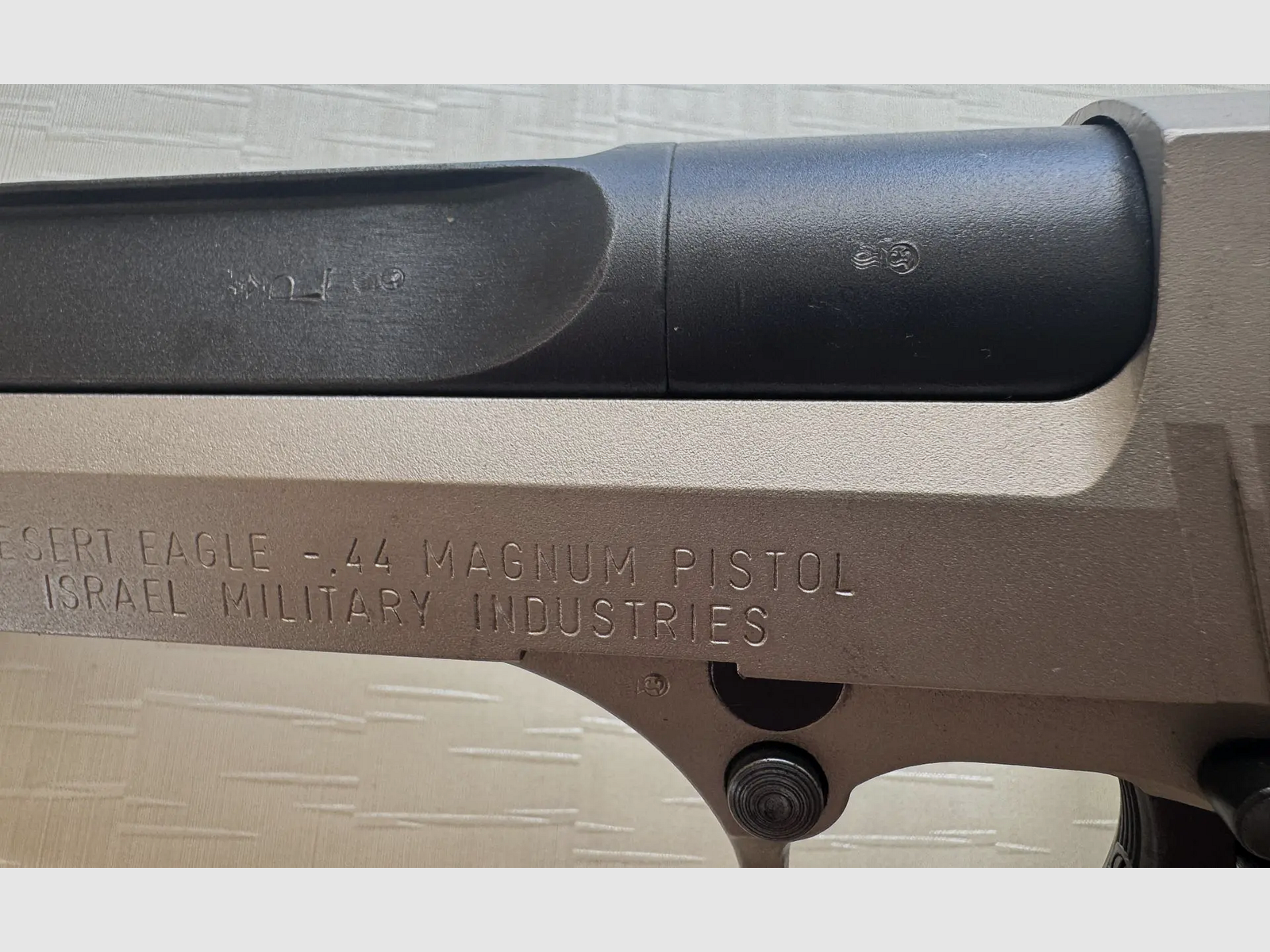 IMI Desert Eagle calibre .44 Magnum – version nickelée avec réglage du trigger, image 4 sur 9