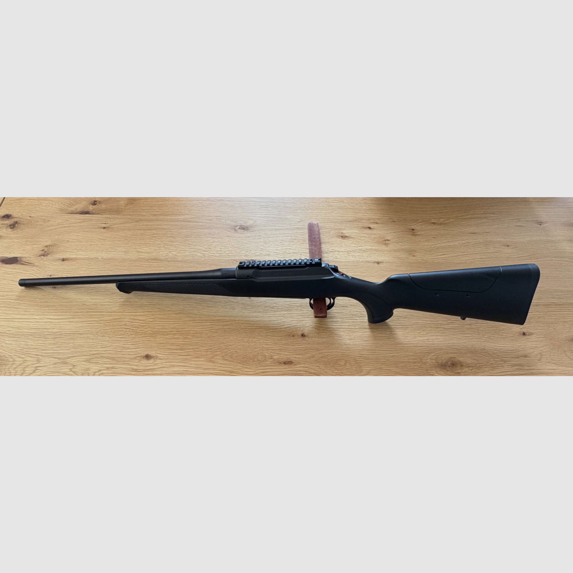 Sauer 101 XTA M15x1 muzzle thread, Picatinny rail, incl. 2 magazines, image 6 of 6