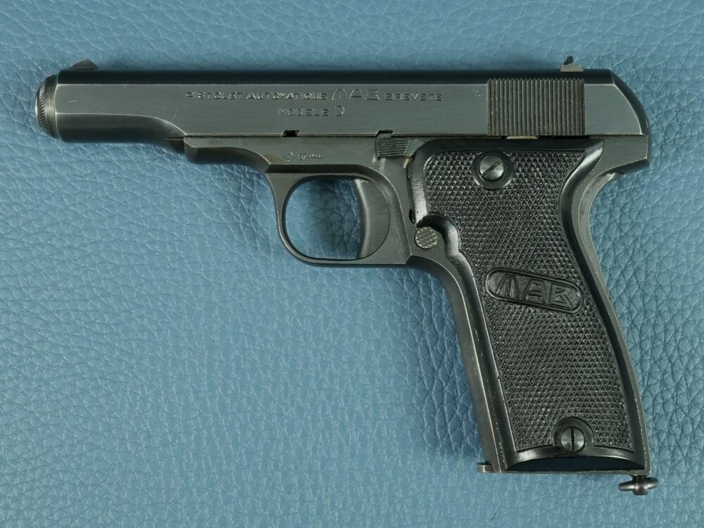 MAB Modèle D (pouce) 7,65 mm Browning, image 3 sur 4