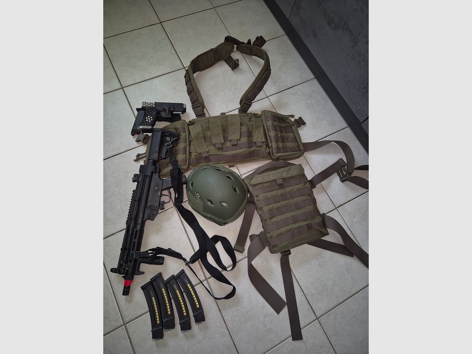 Komplette Ausrüstung, MP5, Glock