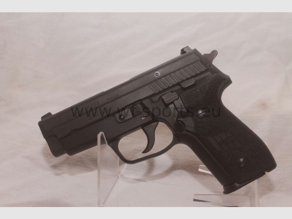SIG Sauer P229