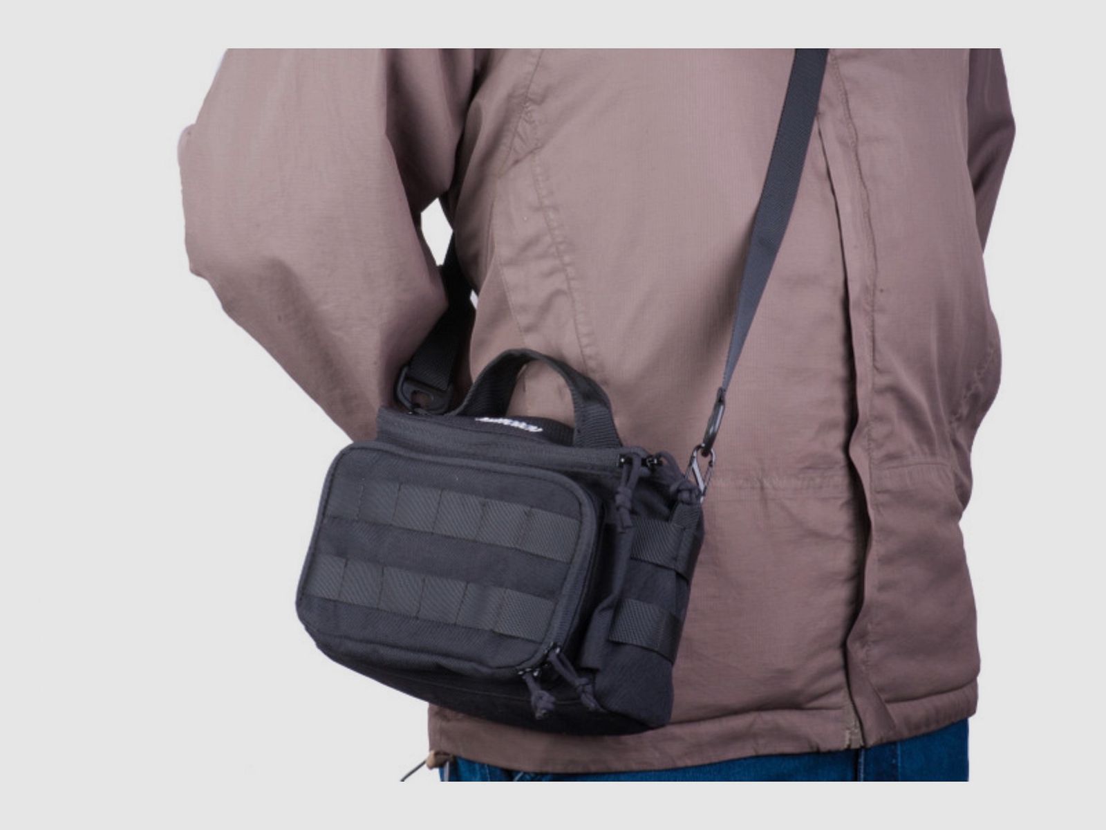 NEXTORCH Saint Torch 30 5600 Lumen Suchscheinwerfer LED Taschenlampe