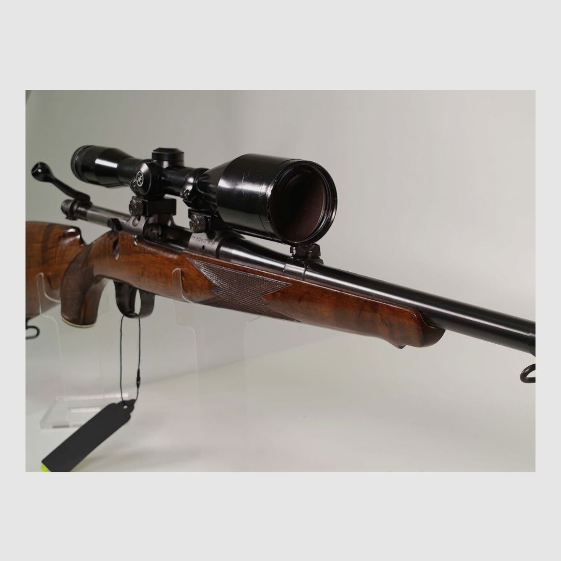 Brünner Repetierbüchse 7x64 mit Nickel 8x56 ohne