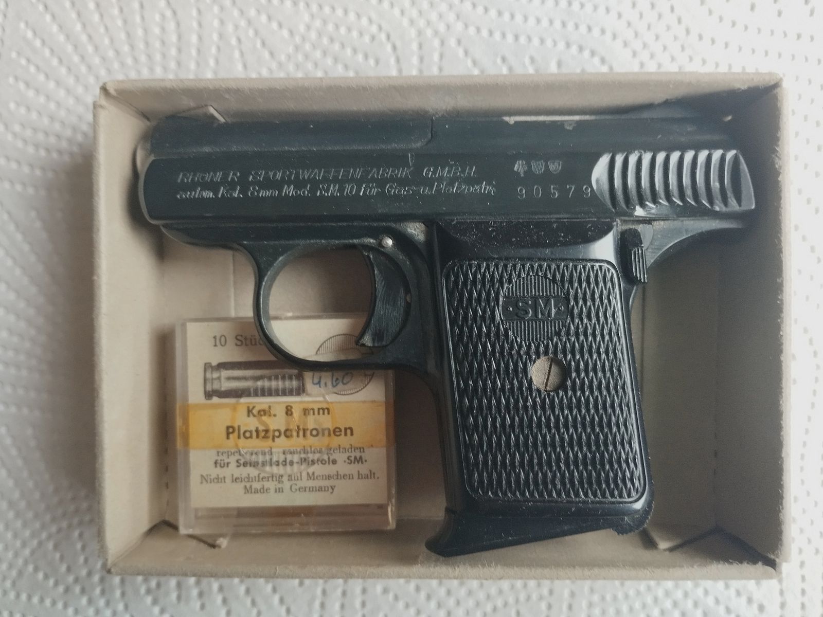 Röhner SM 10   Gas und Schreckschuss Pistole 8 mm 
