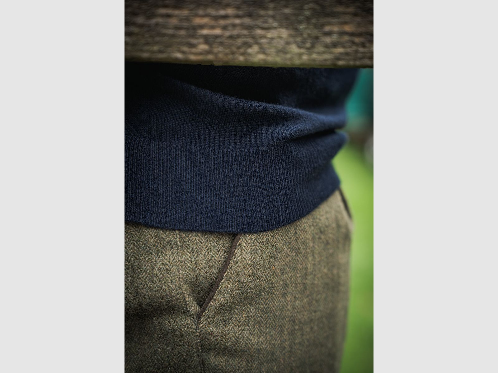 Seeland Pine V-neck sweater light pine, image 7 of 8