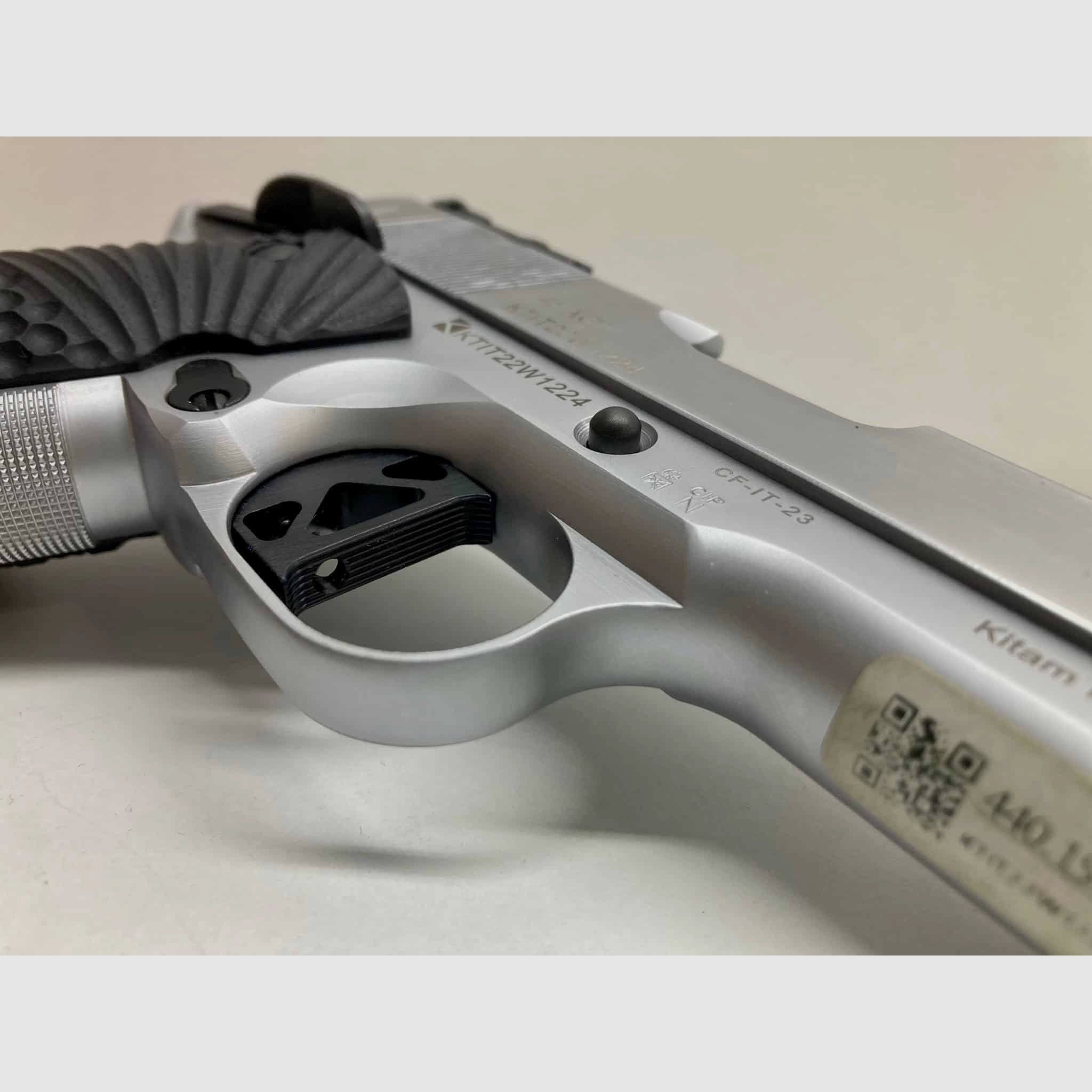 CHIAPPA 1911 Empire Chrome 5″ | .45 ACP