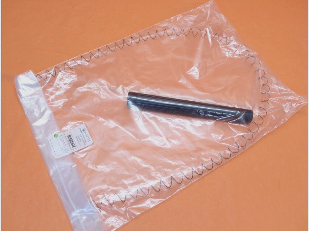 Beretta	 Beretta 1301: Magazinverlängerung +4-Schuss (E00608) Polymer schwarz (BL=270mm) 12GA incl. Magazinrohrfeder.