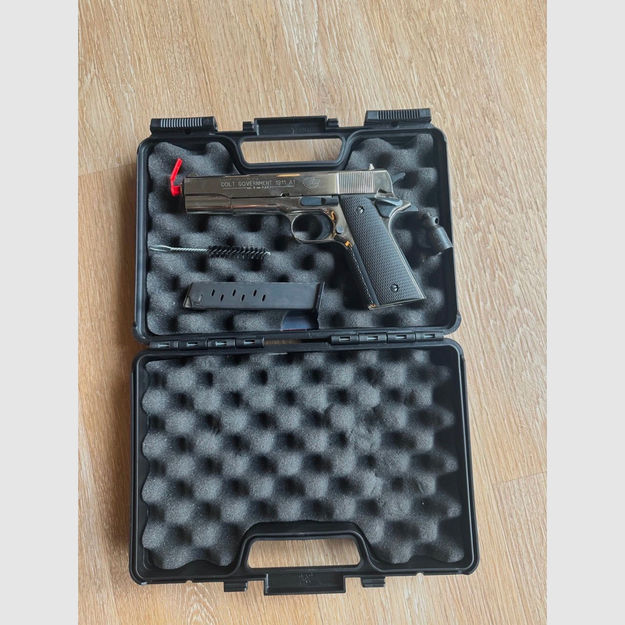 Colt 1911 9mm PAK von Umarex DEFEKT