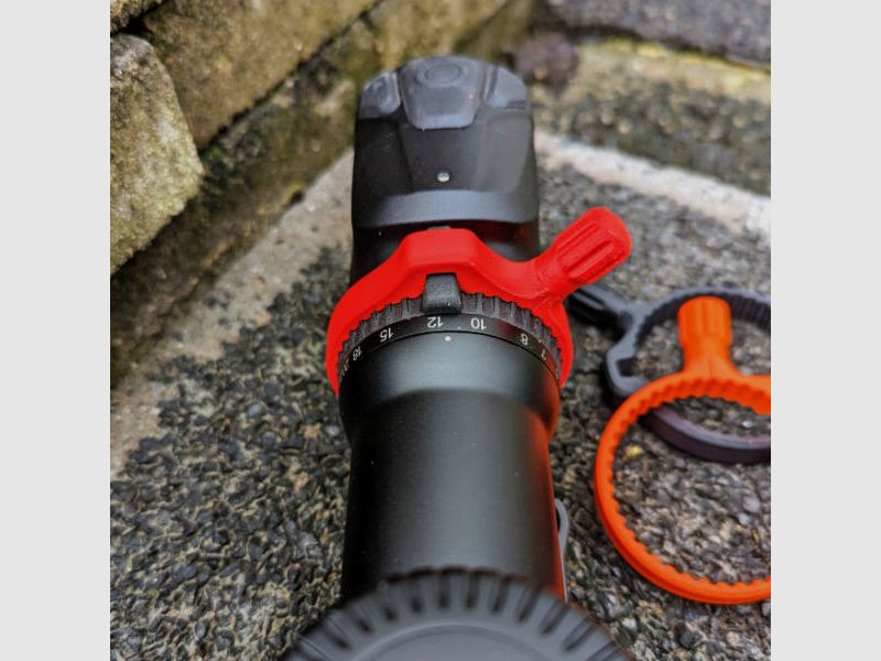 Per Swarovski dS: leva di regolazione rapida per impostazione della magnificazione