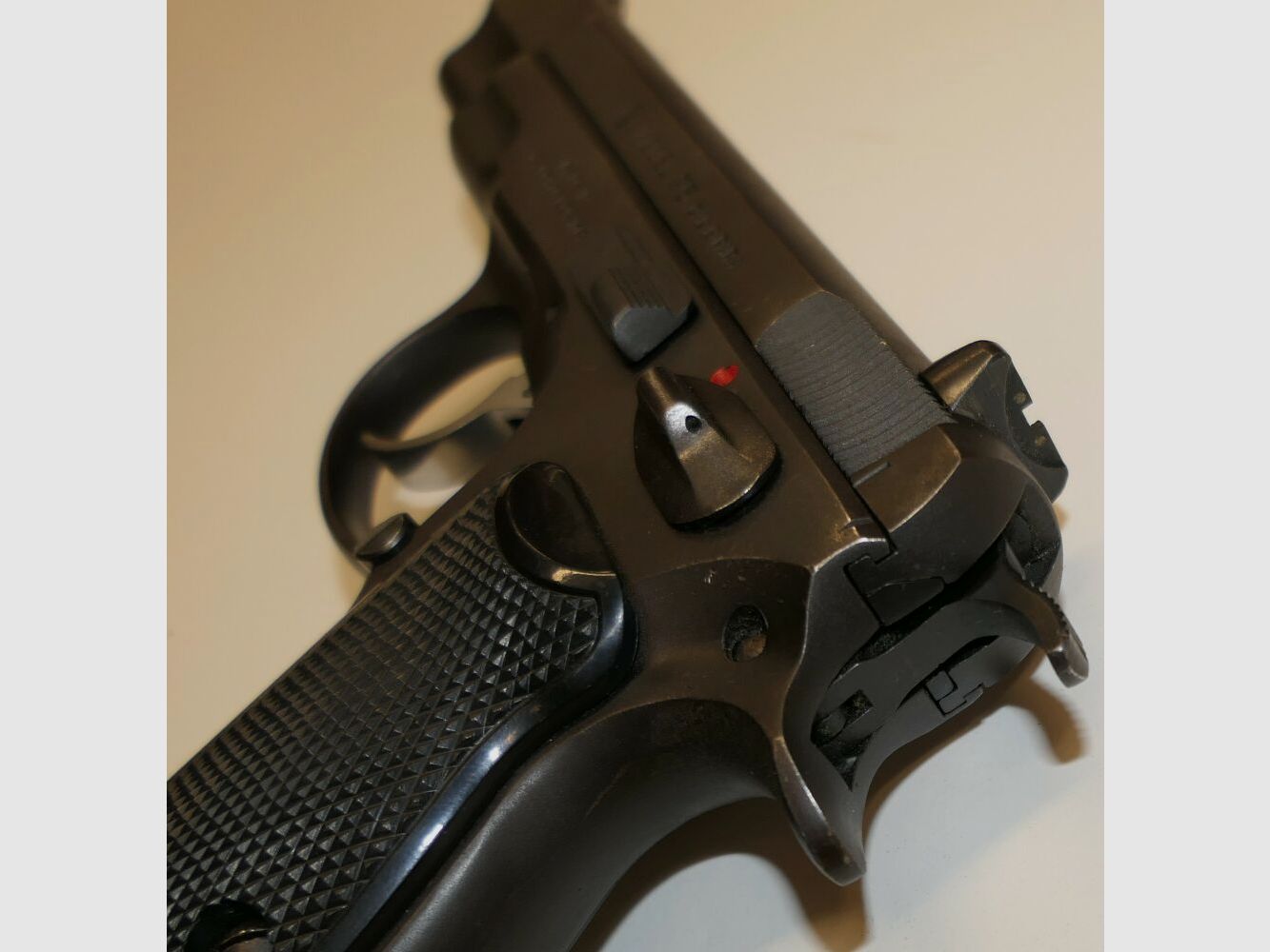 CZ Halbautomatische Pistole, CZ75, 9x19mm; 9mm Para; 9mm Luger