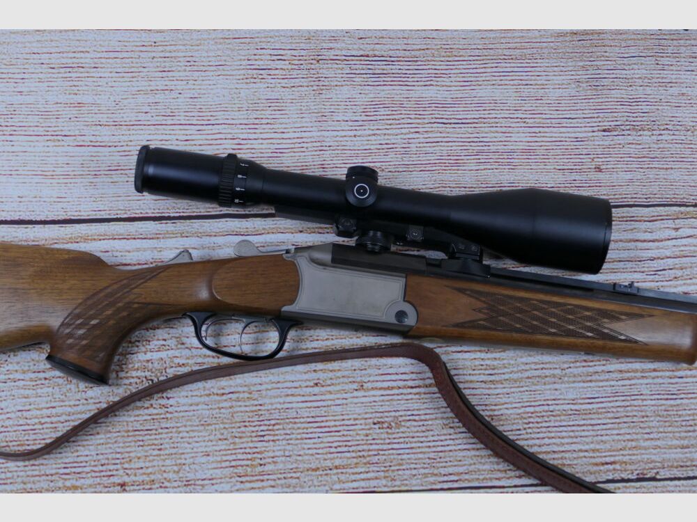 Blaser 700/88 con telescopio Schmidt&Bender 2,5-10x56