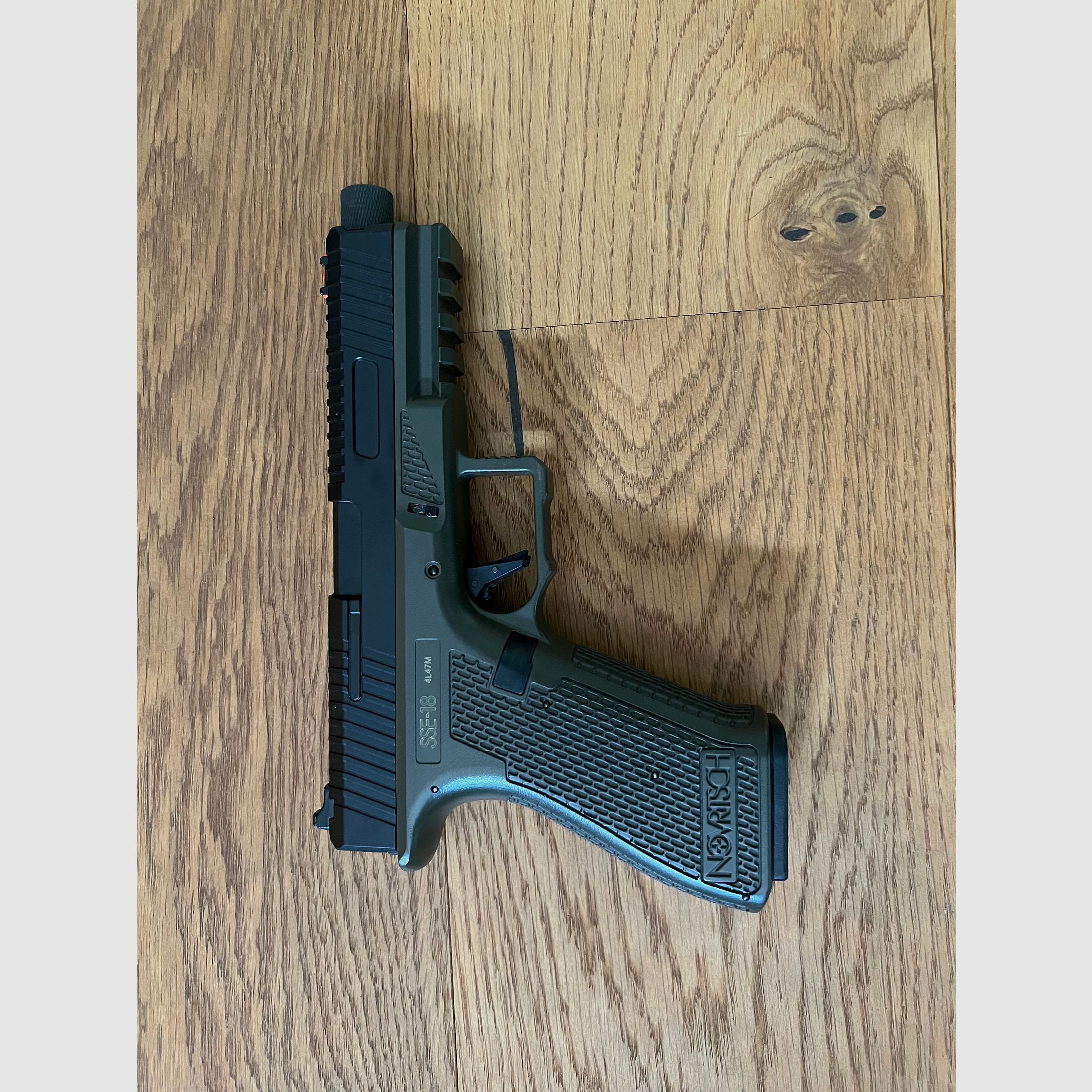 Novritsch SSE 18 AEP grün !SEHR GUT!