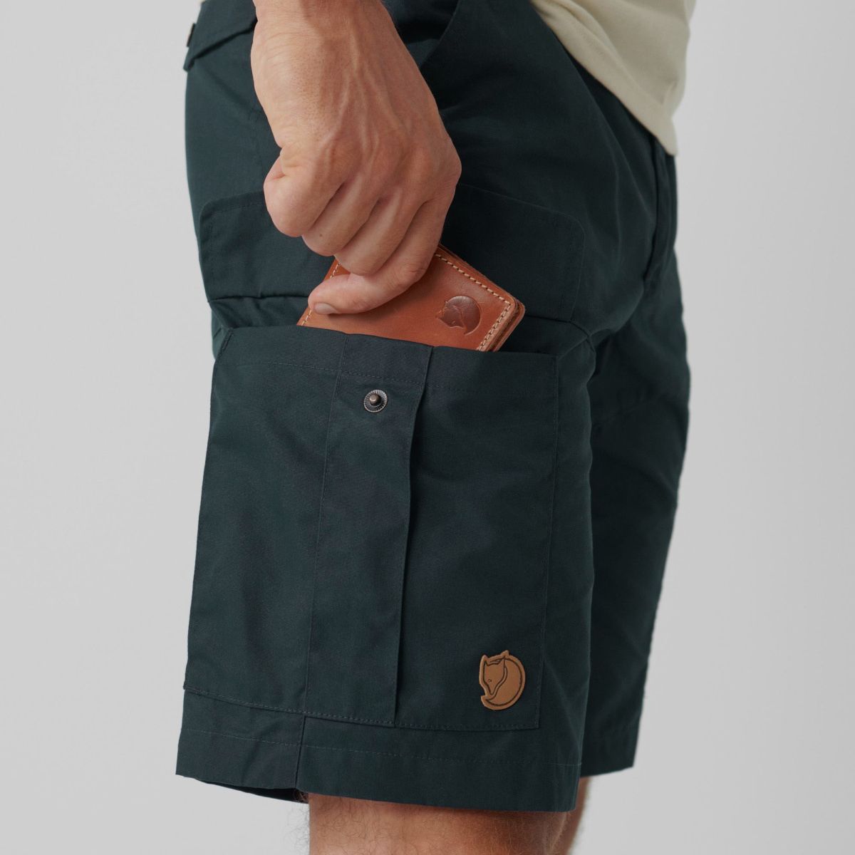 FJÄLLRÄVEN Karl Pro Shorts M Dark Olive