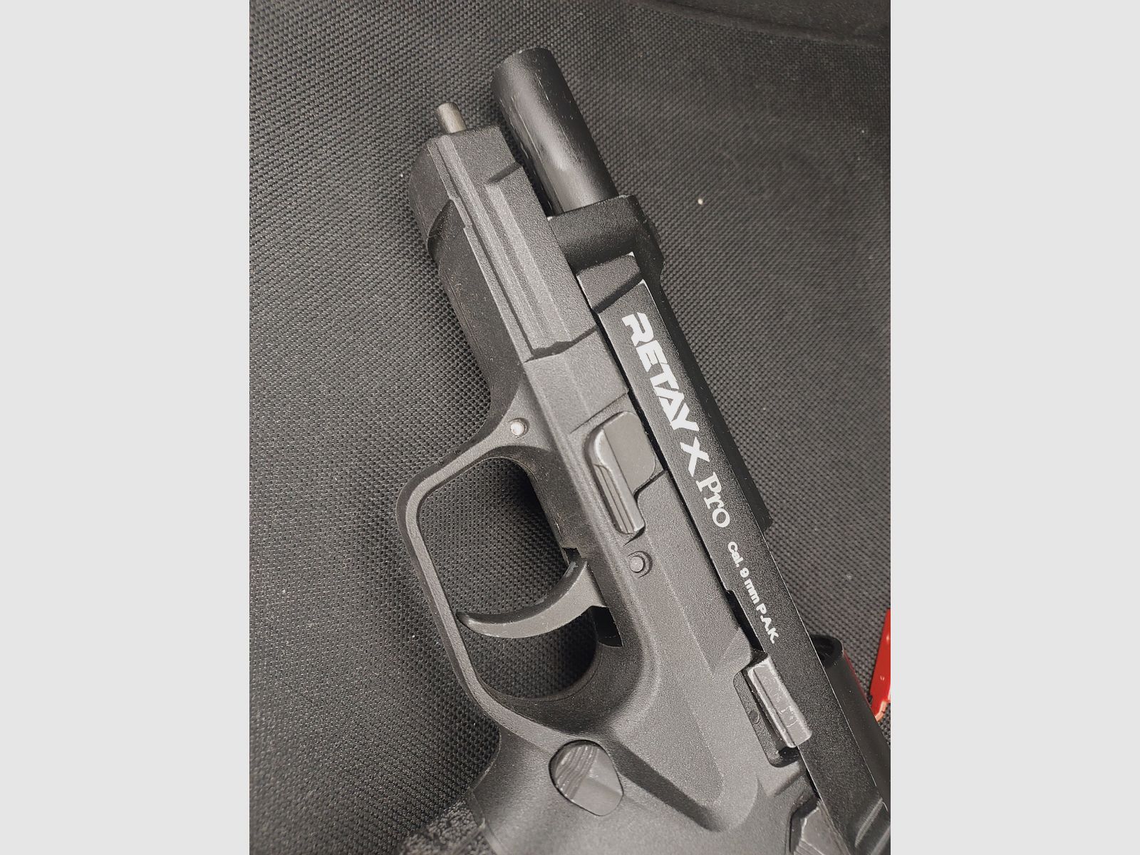 Retay X Pro Schreckschuss Pistole 9mm P.A.K. brüniert (PTB 1041) 