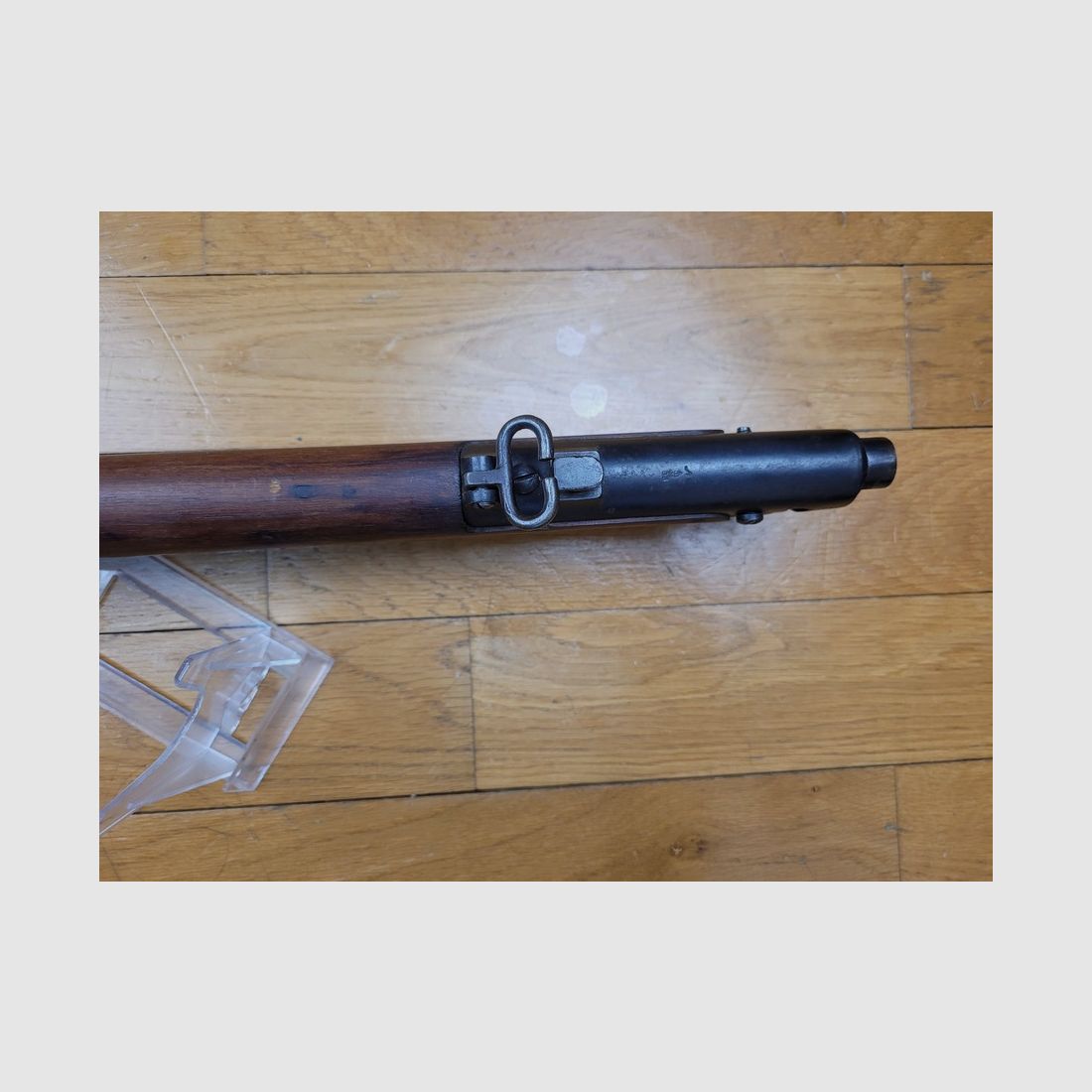Sehr gutes englisches Gewehr Lee Enfield MKIII (*) – gute Verarbeitung B.S.A von 1916 – Originalkaliber 303 Brit. – Gewehrriemen – Magazin im Modell – sehr guter Zustand, Bild 19 von 30