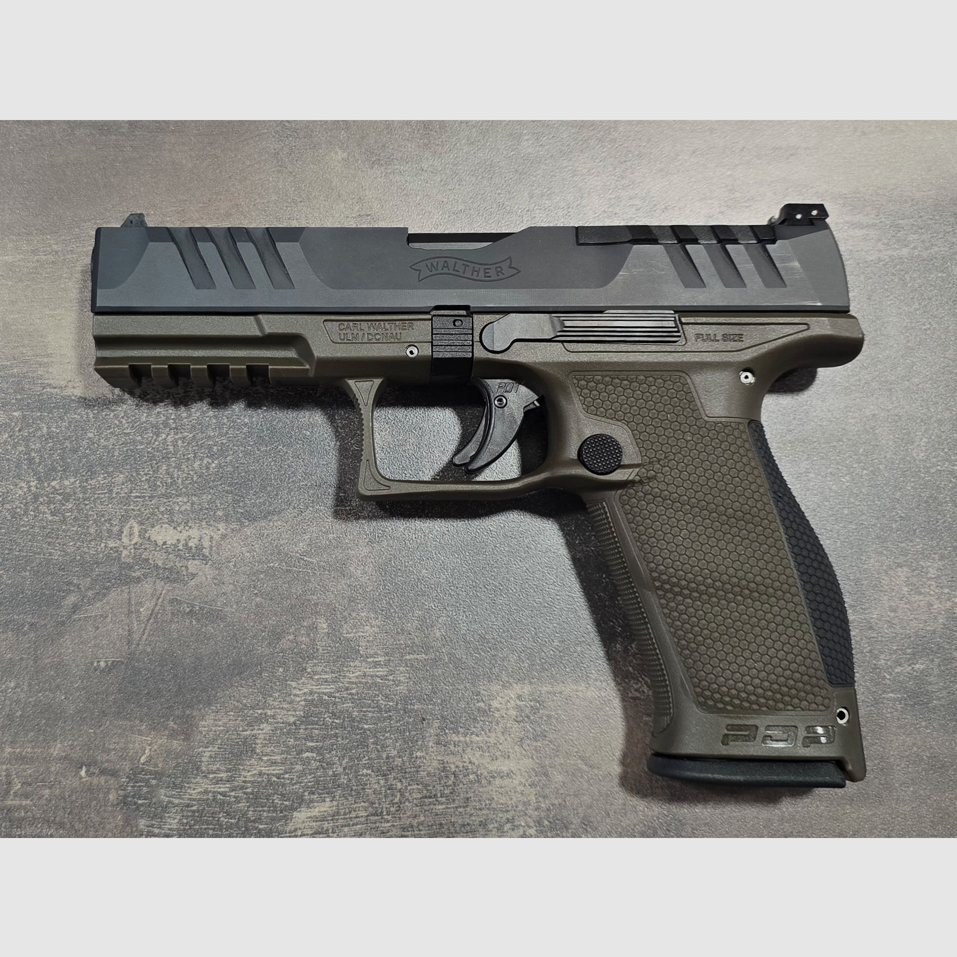 Walther PDP FS 4,5 pouces Olive cal. 9×19 Comme Neuf!