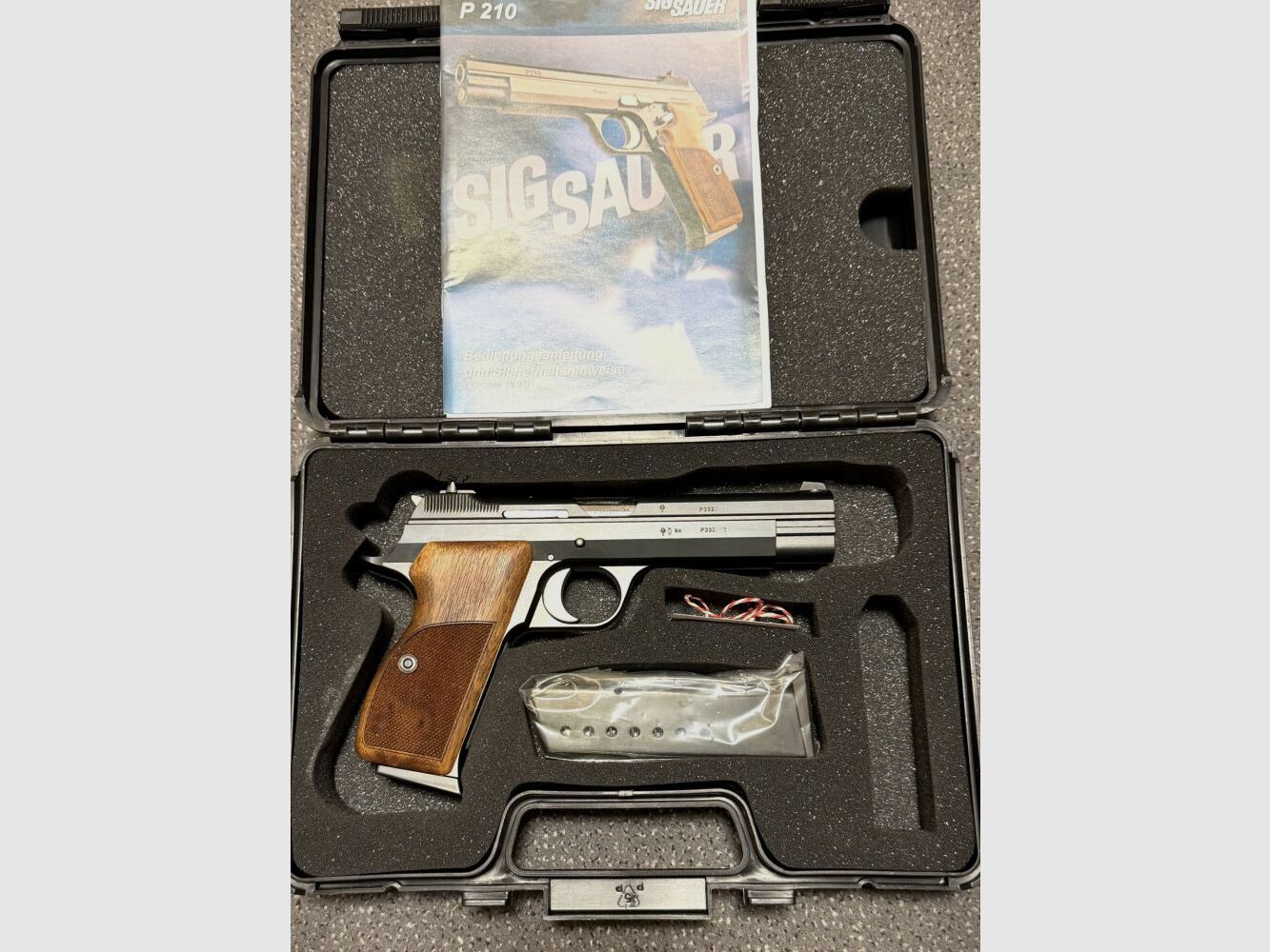 SIGSauer P210 Legend